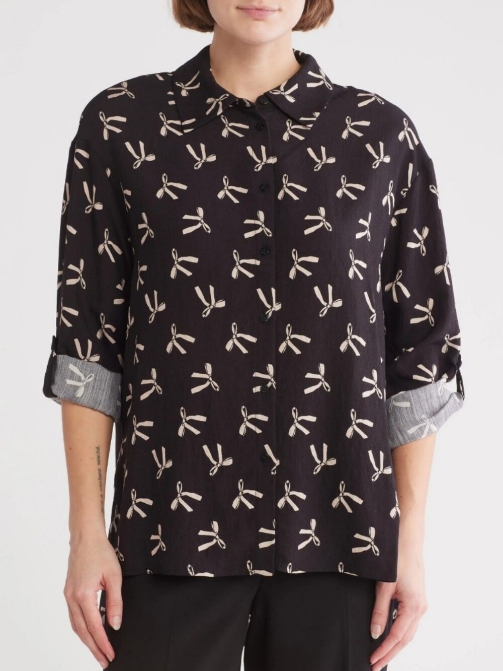 NWT Adrianna Papell Black Bow Button-Up Shirt